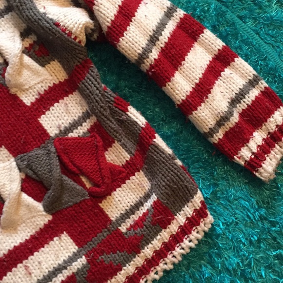 White turtleneck knit sweater red & grey stripes - Picture 3 of 7